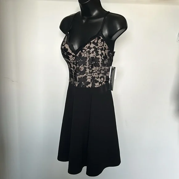 MY MICHELLE Two Tone Lace Skater Dress Juniors size 15 Women’s XL Black Nude - Picture 4 of 13